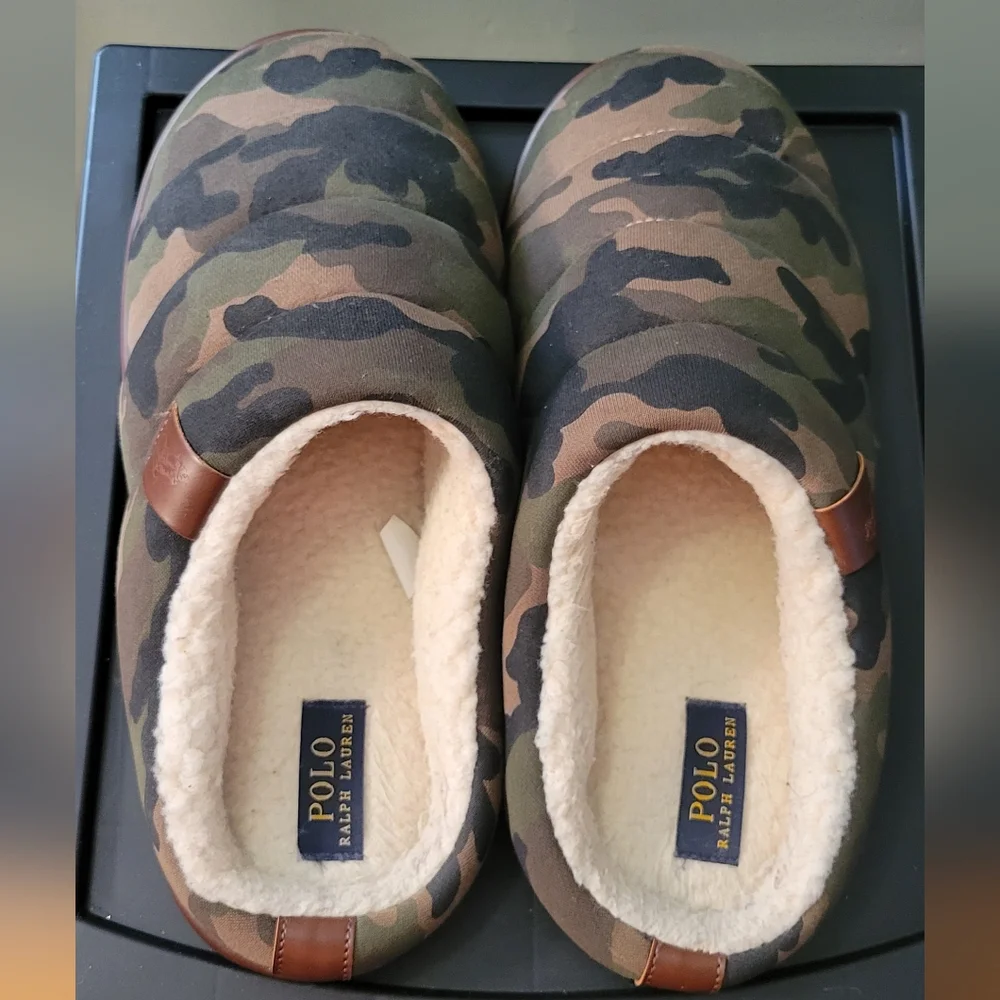 Polo by Ralph Lauren Men’s Camouflage Slip-On Slippers - Olive Camo